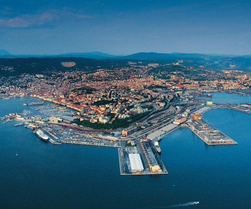 TRIESTE E IL SUO PORTO: QUESTIONE LOCALE O RISORSA STRATEGICA NAZIONALE?